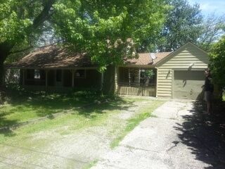 9941 Colfax Dr, Columbia Station, OH 44028