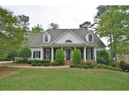 4015 Falls Ridge Drive, Alpharetta, GA 30022