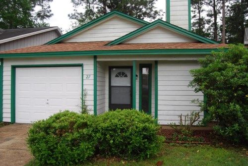 27 Kelly Way, Valparaiso, FL 32580