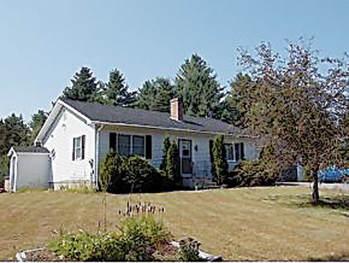 39 Oakwood Lane, Lyndonville, VT 05851