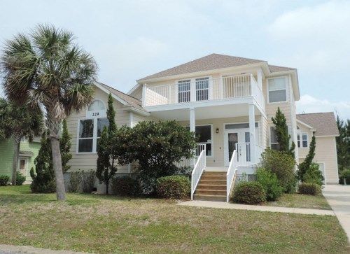 229 Tecumseh Lane, Mary Esther, FL 32569