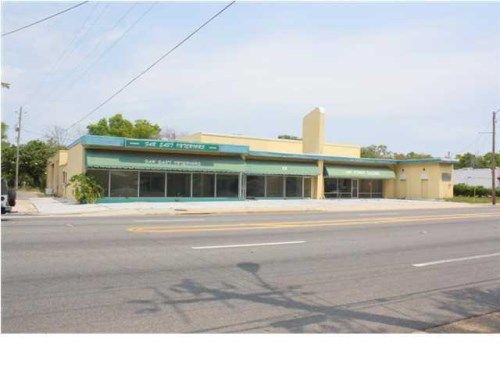 23 Miracle Strip Parkway, Mary Esther, FL 32569