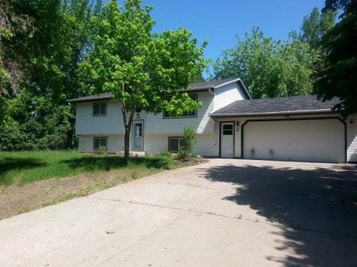 1510 12th St N, Princeton, MN 55371