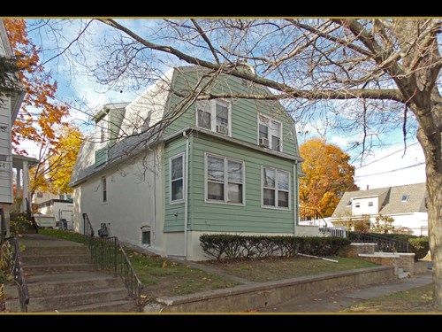 158 Huntington Avenue, East Haven, CT 06512