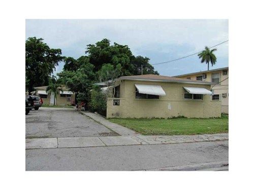 2015 NW 29 ST, Miami, FL 33142