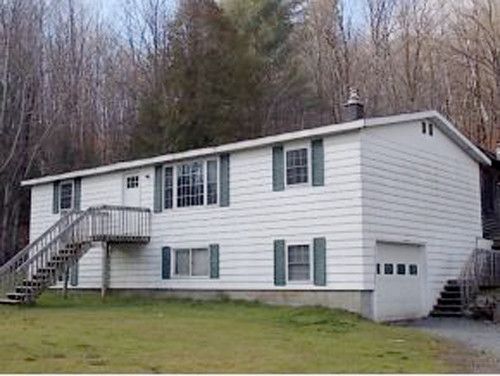 1065 Libby Road, Lyndonville, VT 05851