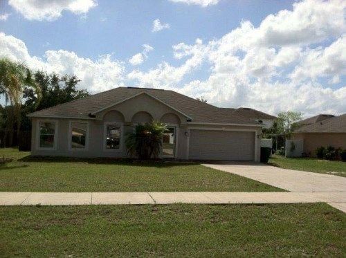 2130 Medina Hills Ln, Mascotte, FL 34753