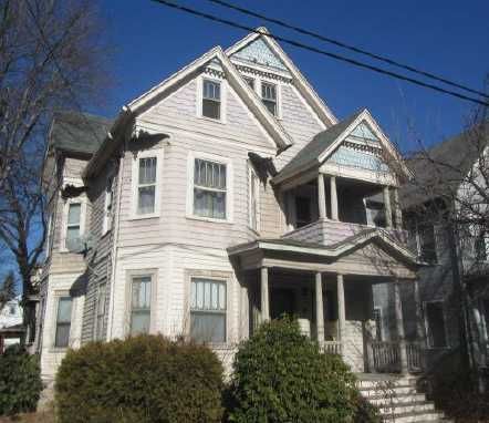196-198 Ashley St, Hartford, CT 06105