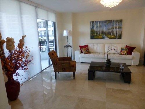 19101 NE 36 CT # 606, Miami, FL 33180