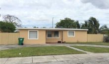 4511 SW 100 AV Miami, FL 33165