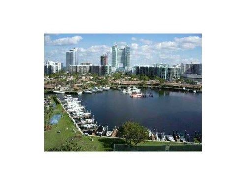 600 THREE ISLANDS BL # 202, Hallandale, FL 33009