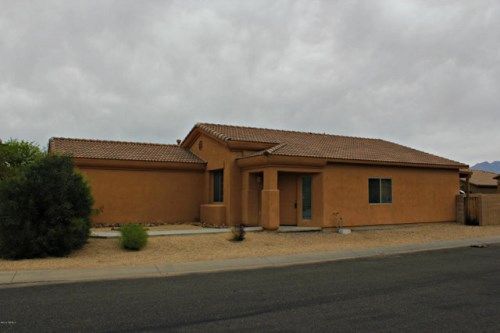 306 E Calle Cerita, Green Valley, AZ 85614