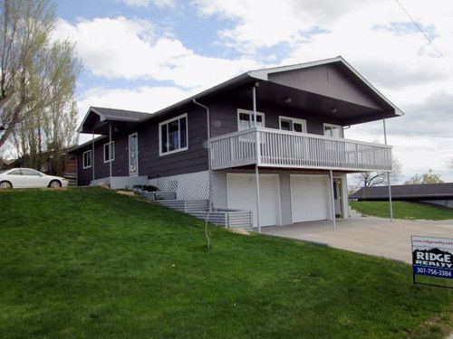 317 Park Street W, Moorcroft, WY 82721