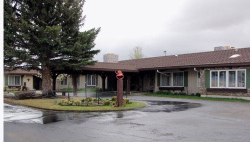276 Mill Iron Rd, Saratoga, WY 82331