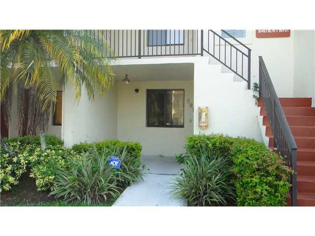 16461 BLATT BL # 103, Fort Lauderdale, FL 33326