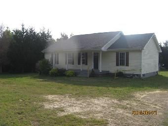 3208 Cedar Lane Rd, Kents Store, VA 23084