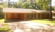 2377 Castle Hill Dr Jackson, MS 39204