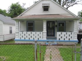 4119 Churchman Ave, Louisville, KY 40215
