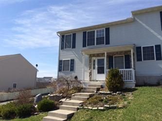 222 Perthshire Drive, Lancaster, PA 17601