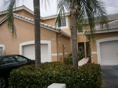 2192 Salerno Circle, Fort Lauderdale, FL 33327