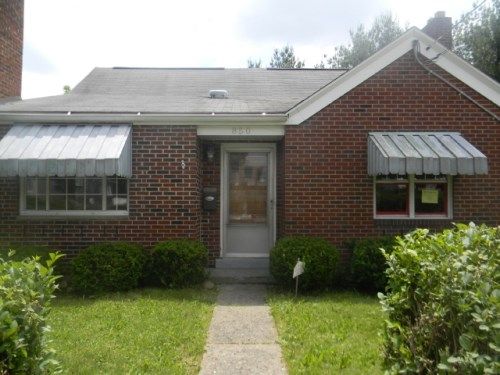 850 Green St, California, PA 15419