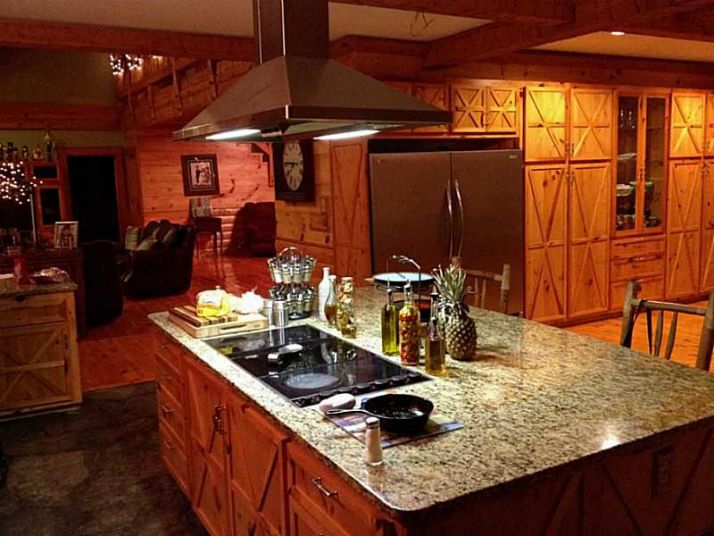 8388 Old Hwy 441, Cleveland, GA 30528
