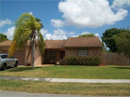 905 CARDINAL PL, Homestead, FL 33035