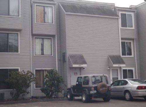 203d Thompson Street 203d, East Haven, CT 06512
