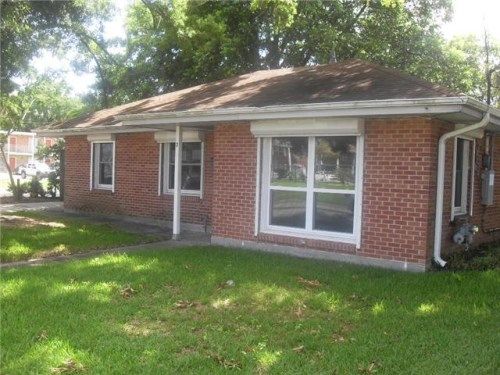 2 Gretna Blvd, Gretna, LA 70053