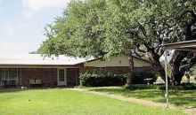 880 Cozy Lane Tow, TX 78672