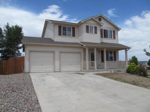 3015 Candice Ln, Pueblo, CO 81003