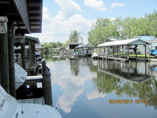 74 CAREFREE, Welaka, FL 32193