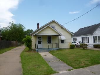 504 Maple St, Elizabeth City, NC 27909