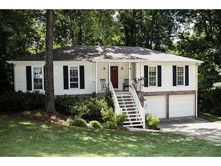 2293 Ivy Crest Drive, Buford, GA 30519