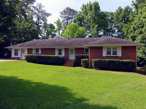 7034 Pinecrest Drive, Douglasville, GA 30134