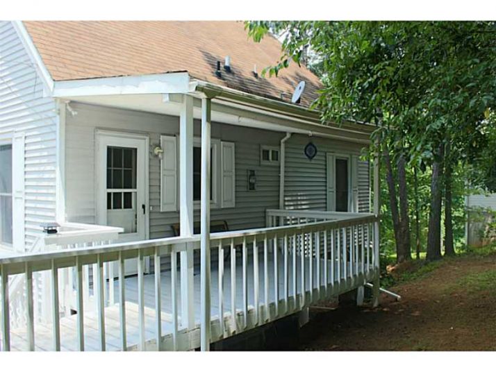 6690 Old Still Path, Gainesville, GA 30506