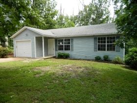 41 Headley Dr, Bella Vista, AR 72714