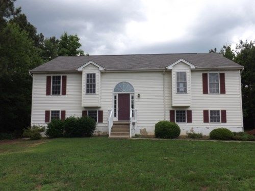 8601 Oldham Rd, Fredericksburg, VA 22408