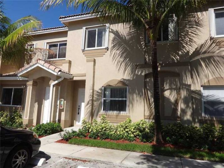 2313 SE 24 AV # 2313, Homestead, FL 33035