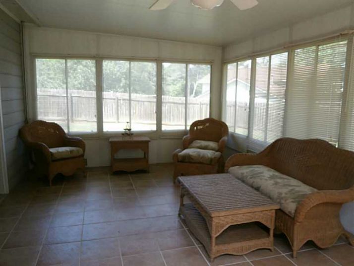 581 Stonemill Manor, Lithonia, GA 30058