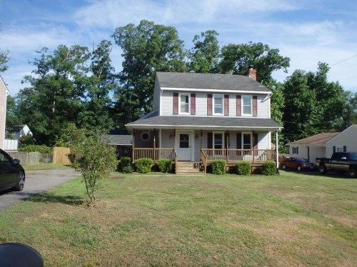 1532 Austin Road, Chester, VA 23836