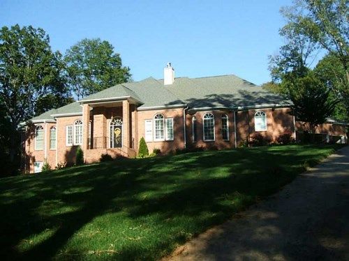 4211 Vineyard Trail, Snellville, GA 30039