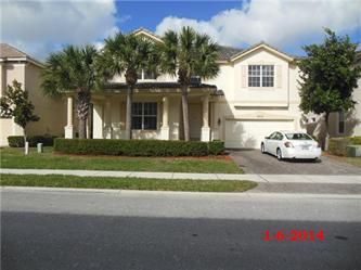 8519 Portobello Lane, Palm Beach Gardens, FL 33418
