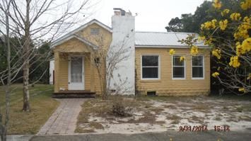 1305 Katcalani Ave, Sebring, FL 33870