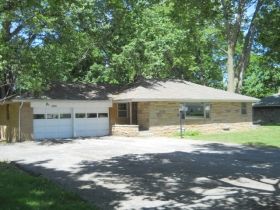 2105 Bashor Rd, Goshen, IN 46526