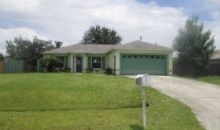 541 SW Grove Ave Port Saint Lucie, FL 34983