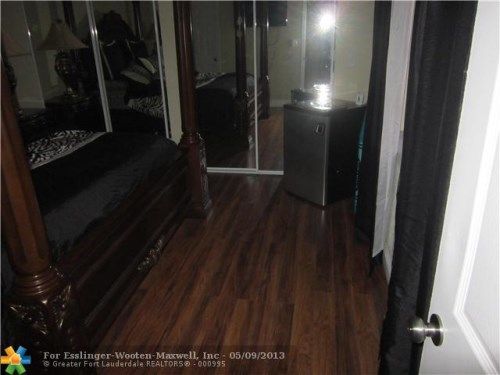 9791 NW 82nd Ave # 134, Hialeah, FL 33016