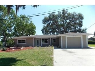 2 S Lunar Ter, Inverness, FL 34450
