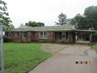 4562 Hodge Road, Memphis, TN 38109