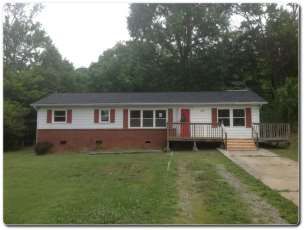 4107 Valley View Dr, Knoxville, TN 37917